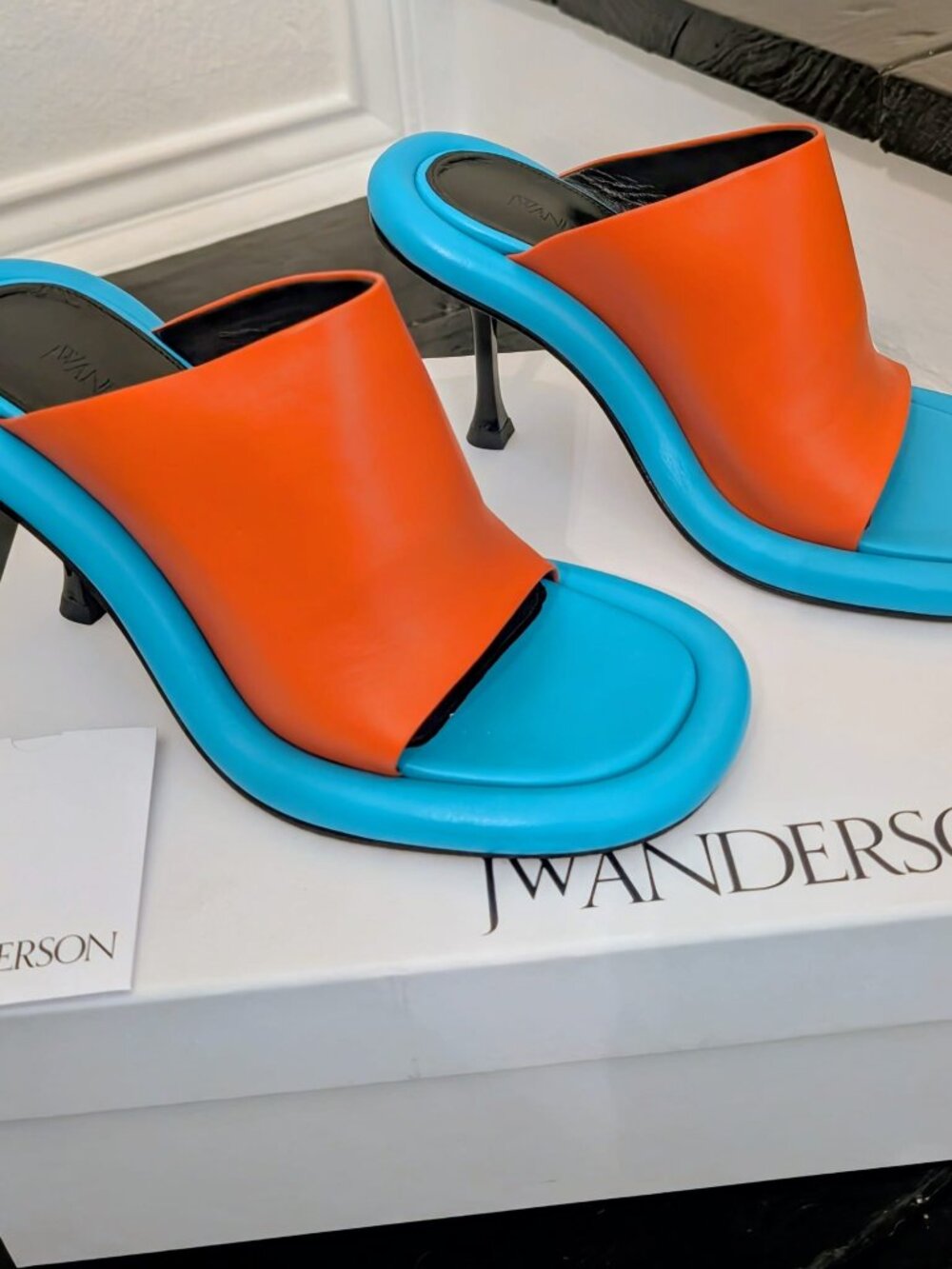 JW Anderson Mules - IT39 (Size 9) - NEVER WORN - Picture 2 of 5